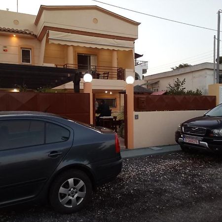 Agios Spyridon  Villa Avatos - Near To The Port Of Rafina And The Airport Of Athens מראה חיצוני תמונה