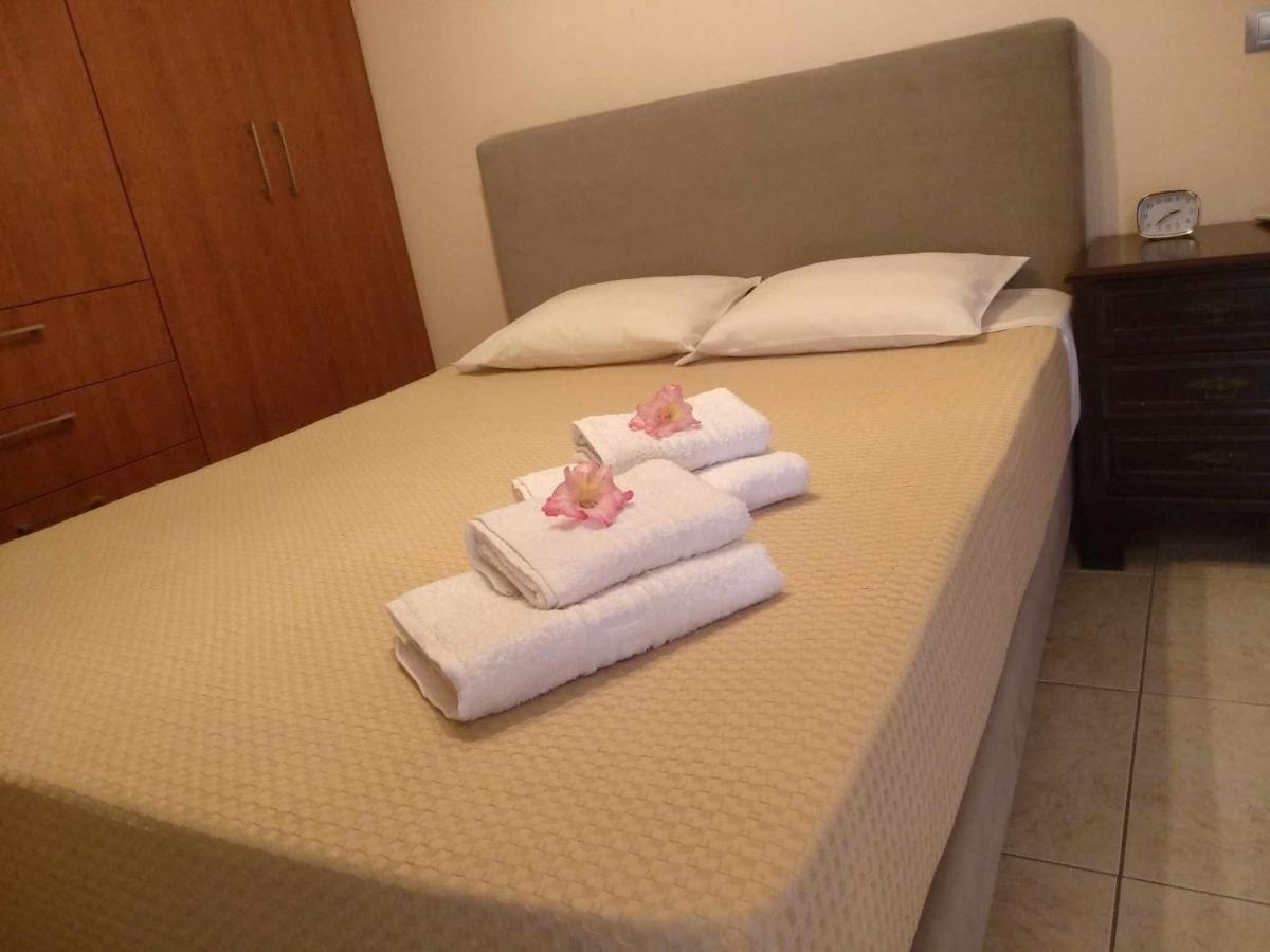 Agios Spyridon  Villa Avatos - Near To The Port Of Rafina And The Airport Of Athens מראה חיצוני תמונה
